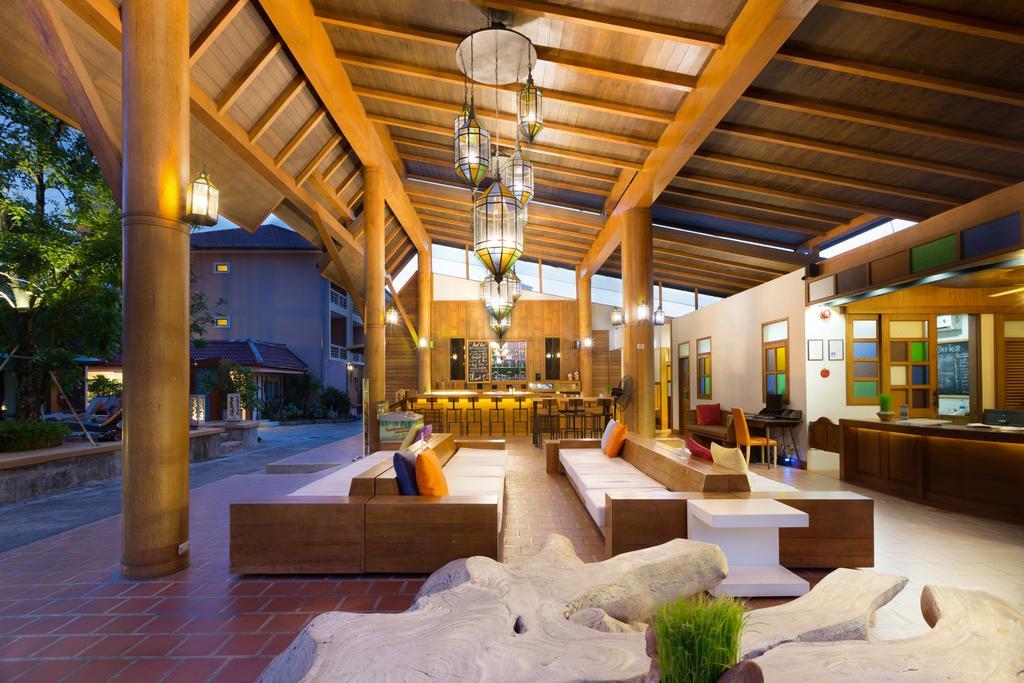 Naina Resort & Spa - Sha Extra Plus Patong Exterior foto